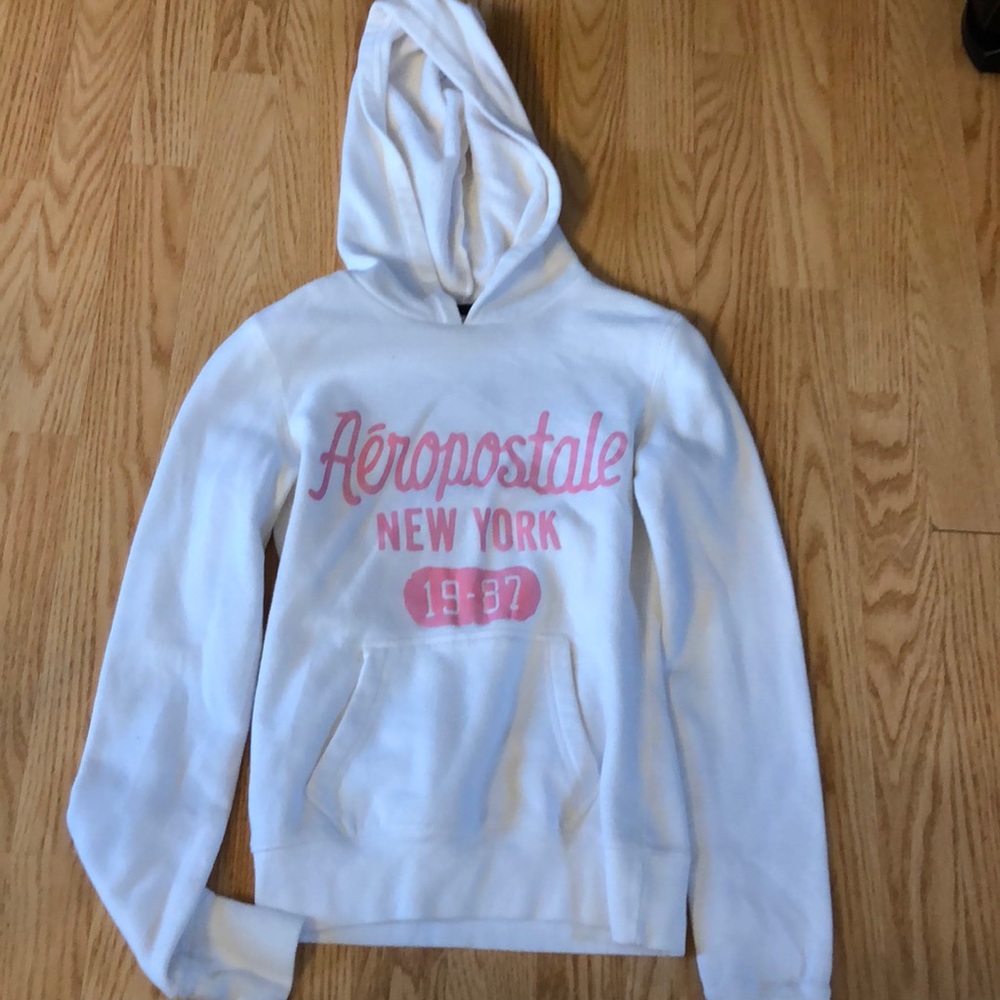 White Aeropostale hoodie